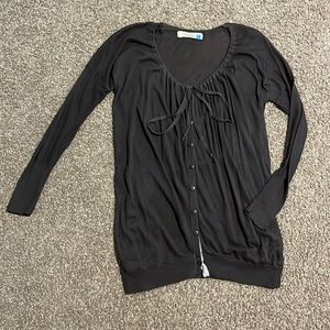 Sparrow Anthropologie Long Sleeve Gray Sweater Size Medium Women’s